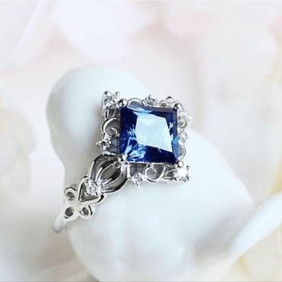 925 Silver Plated  Blue Cubic Zirconia Ring Silver Color Fine Jewelry - Picture 3 of 6